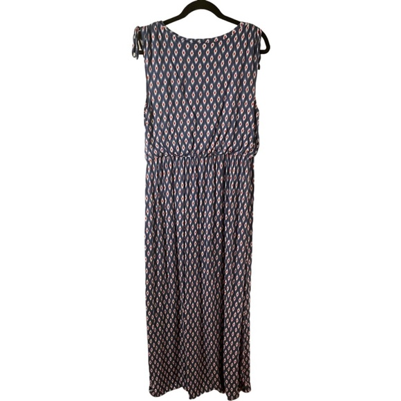 Loft sleeveless maxi dress. Size L. Elastic waist. Super cute pattern! - Picture 2 of 7